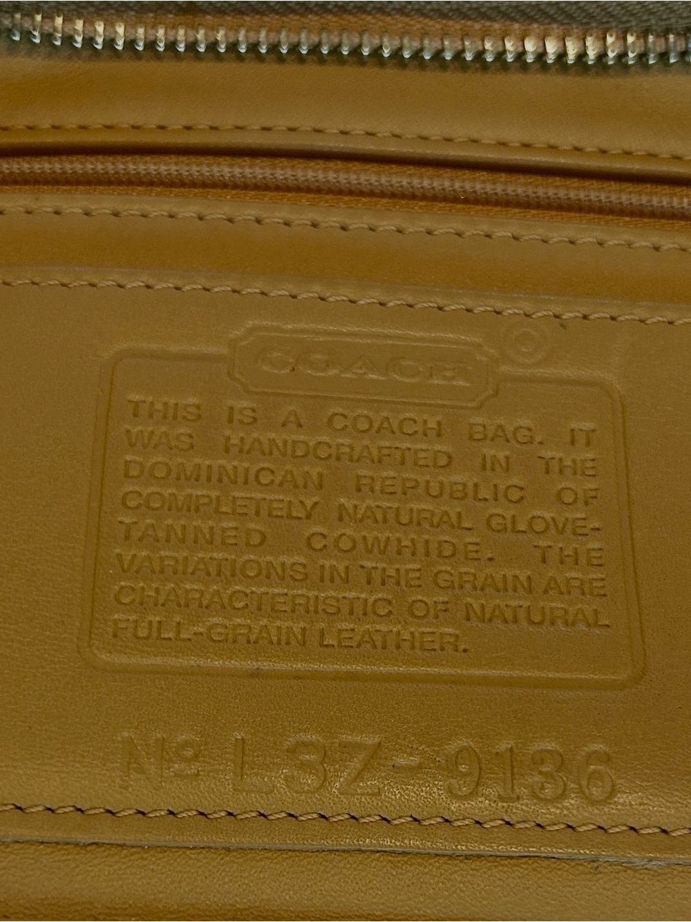 Vintage 2003 Coach - Picture 3 of 6